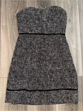 Kimchi Blue Tweed Strapless Mini Dress Size 2 Chic Classic Gossip Girl Preppy